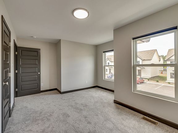 3rd image of 1400 Pine Top St #107D