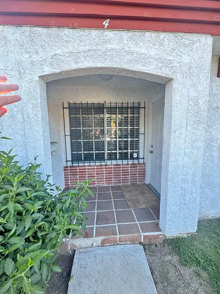 Building Photo - 7247 Kester Ave