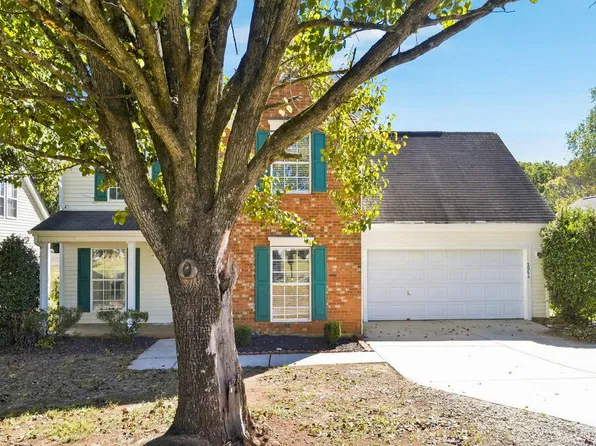 2954 Hawick Commons Dr, Concord, NC 28027