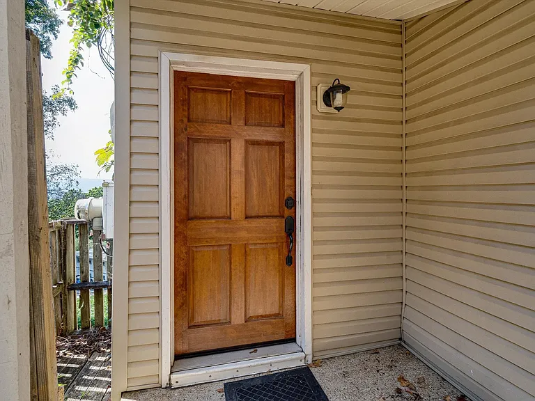 549 S Crest Rd #3 — Photo 13