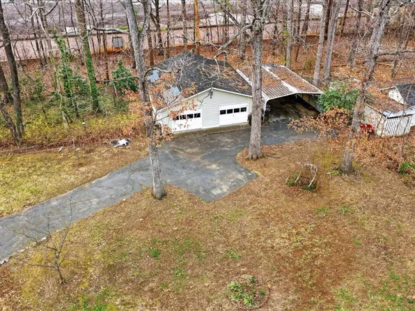 5801 Dogwood Dr, Raleigh, NC 27616