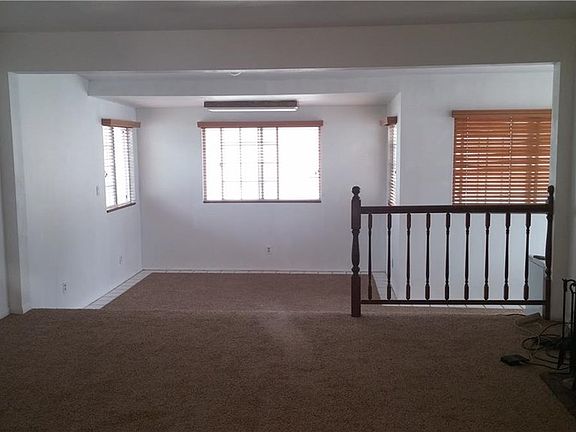 4th image of 15251 Anaconda St