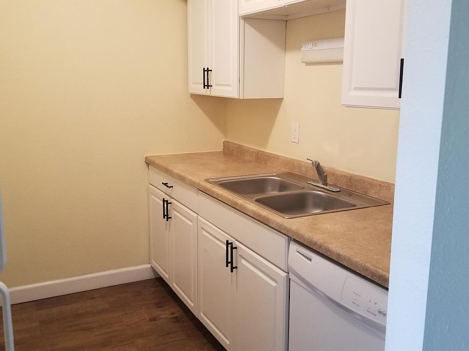 Abbott Acres Apartments 1505 Hobson Dr Rantoul IL Zillow