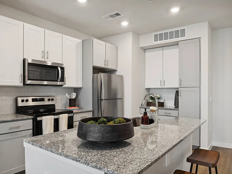 Reserve at Ventana Lakes — Photo 34