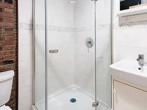 267 Powers Street image 5 of 8