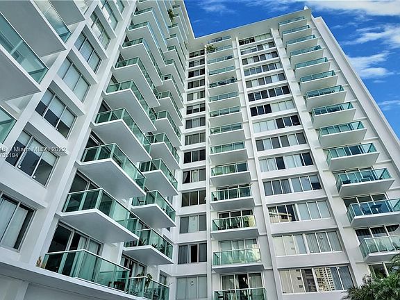 5th image of 1000 West Ave APT 431