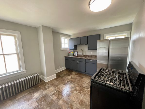 110 S Pleasant St #C