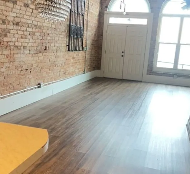 27 W Oak St — Photo 5