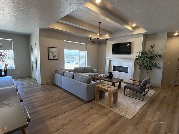 4th image of 2966 Lecomte Ct