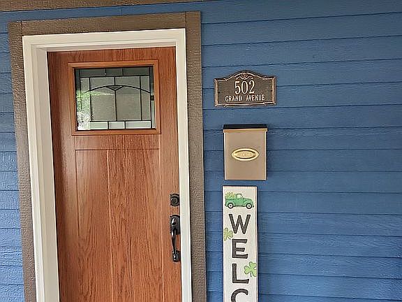 2nd image of 502 Grand Ave