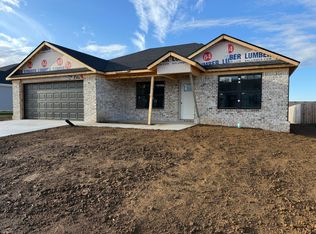 227 Brook Cv, Berea, KY 40403