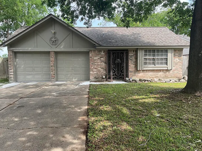 7214 Shady Arbor Ln — Photo 1