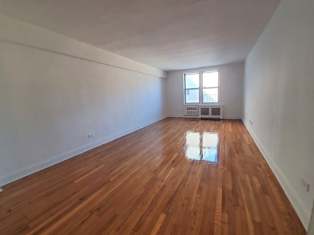 51-15 Van Kleeck St #6K, Elmhurst, NY 11373 | Zillow