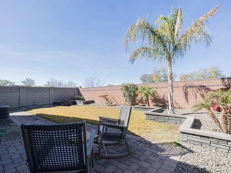 5726 S 30th Gln — Photo 25