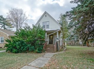 1621 17th Ave, Rockford, IL 61104