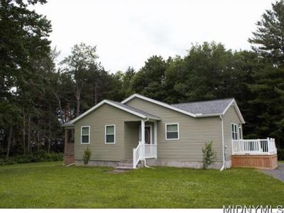 5877 Smith Hill Rd, Deerfield, NY, 13502