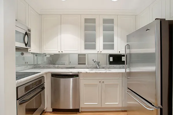 Rented by Compass | media 8