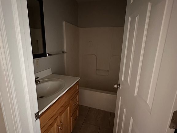 5th image of 509 W Chew St #A