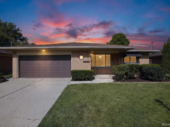 15109 Susanna St, Livonia, MI 48154