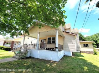 134 S Main St E, Archbald, PA 18403