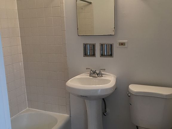4th image of 6606 W Windsor Ave APT H2