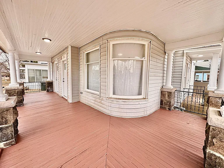 530 S Saint Joseph St — Photo 6