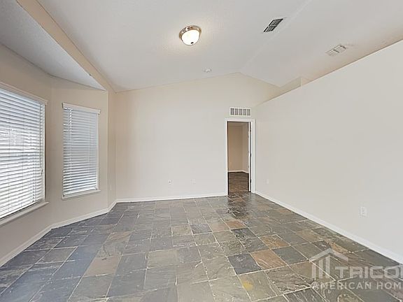 4th image of 8081 N Misty Meadows Ct