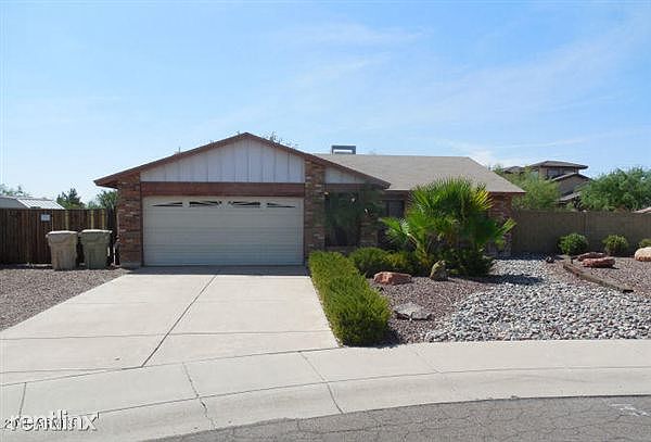 20150911180328703019000000-o