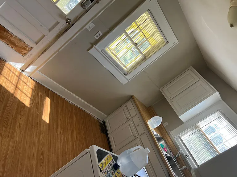 10023 Kerrs Chapel Rd — Photo 5