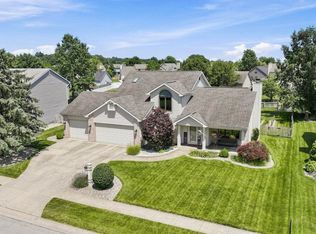 715 Timberlake Trl, Fort Wayne, IN 46804