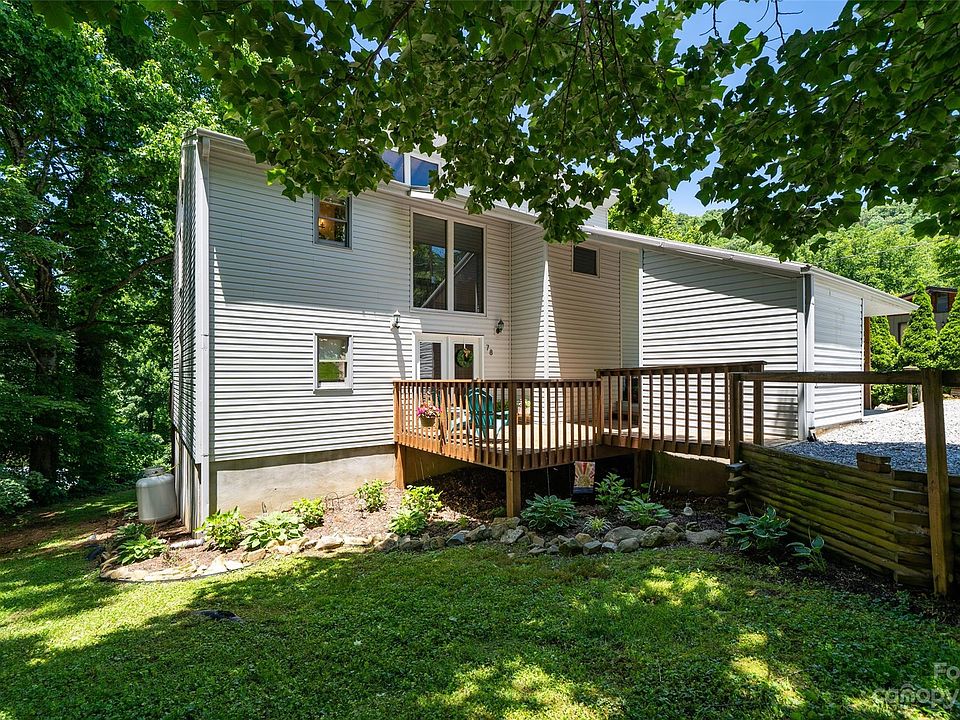 1st image of 78 Dutch Apple Ln