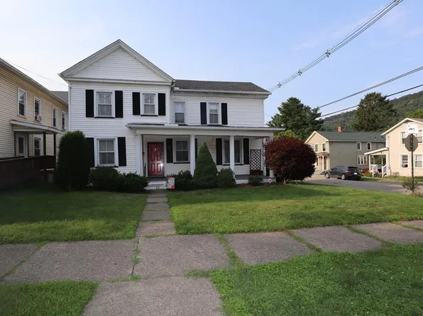 10 Mix Ave, Towanda, PA 18848