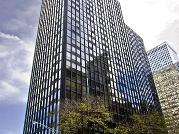 910 N Lake Shore Dr #2519, Chicago, IL 60610