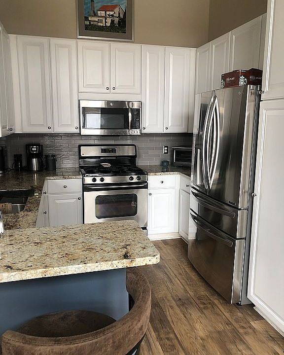 1st image of 2226 Saint Johns Cir