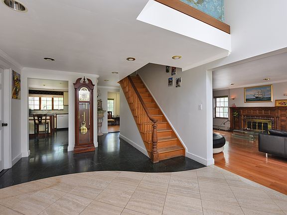 2nd image of 4213 Orient Ave
