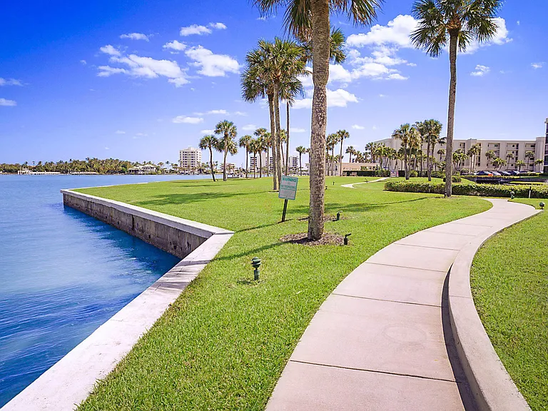 300 Intracoastal Pl #203 — Photo 30