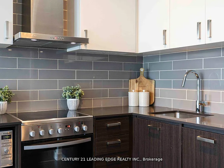 125 Redpath Ave #3403 — Photo 5