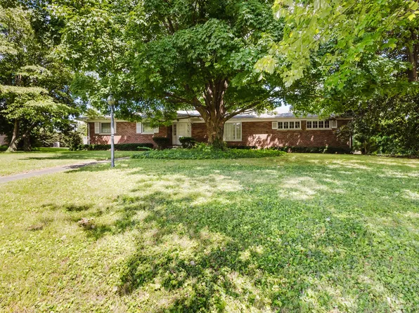 3025 Breckenwood Dr, Lexington, KY 40502