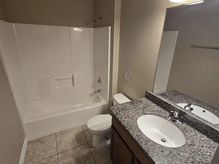 9145 Southdown Ln — Photo 20