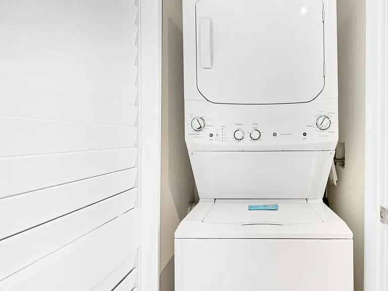 Washer/Dryer