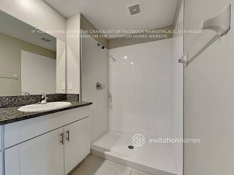 2246 Treesdale Ave — Photo 10
