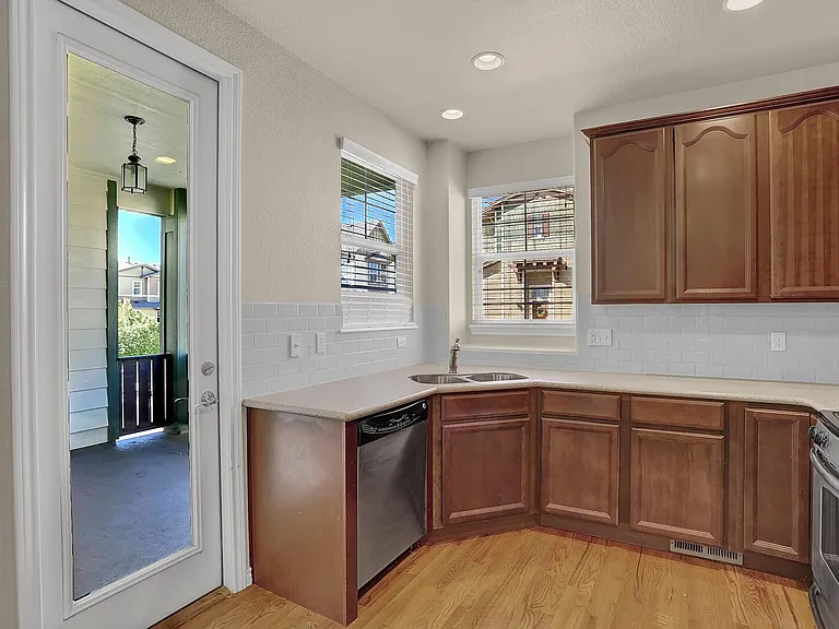 3311 Gladstone Creek Point — Photo 11