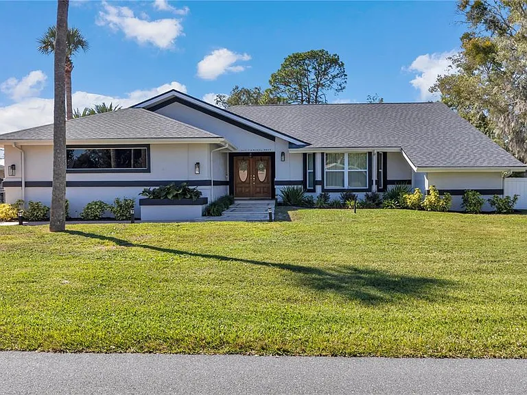 1542 SE Pinwheel Dr — Photo 46