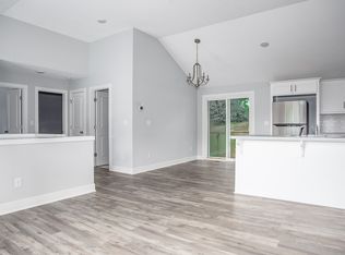 2604 Lyons St, Kansas City, MO 64117