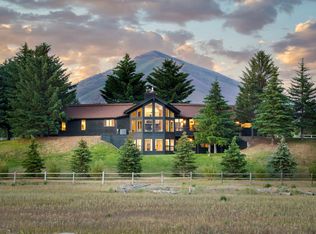 106 Chestnut Ln, Bellevue, ID 83313