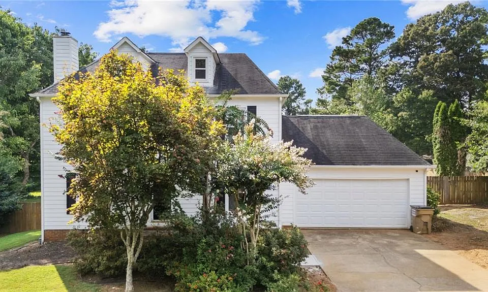 3913 Hadley Farm Dr