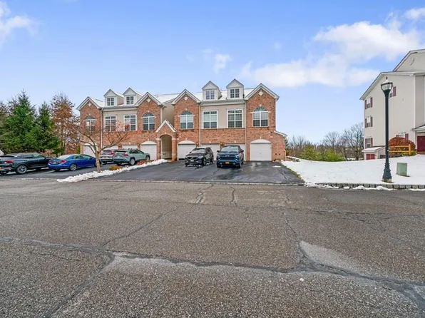 1301 Balsam Drive, New Windsor, NY 12553