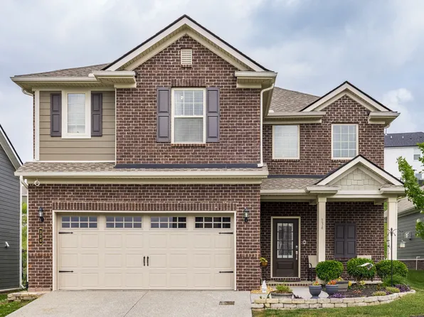334 Cloverbrook Way, Gallatin, TN 37066