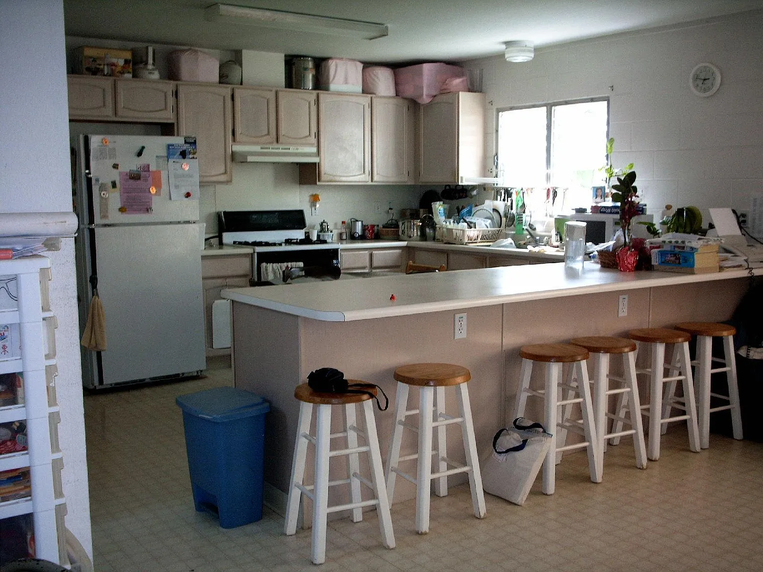 6 bed, $725 — Photo 4