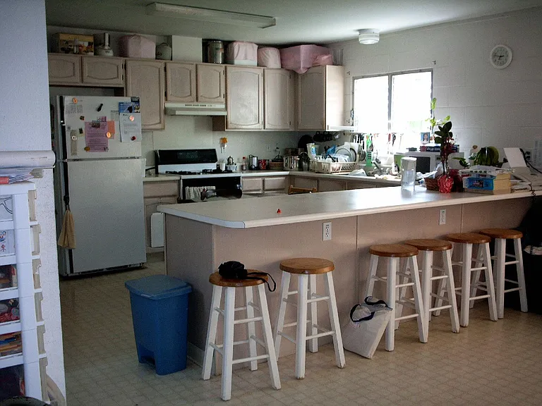 1822 Hunnewell St — Photo 4